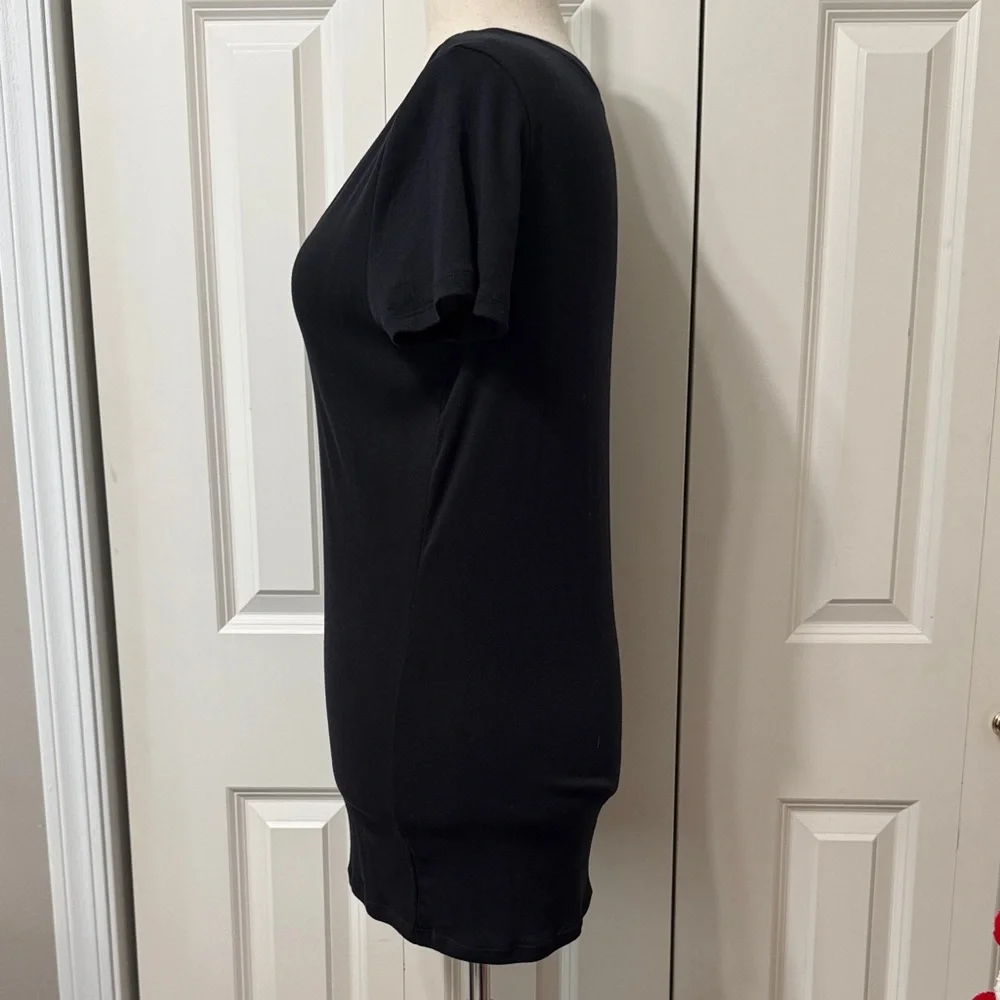 GAP Black V-Neck Women's Short Sleeved Top - Large Tall - Picture 3 of 8